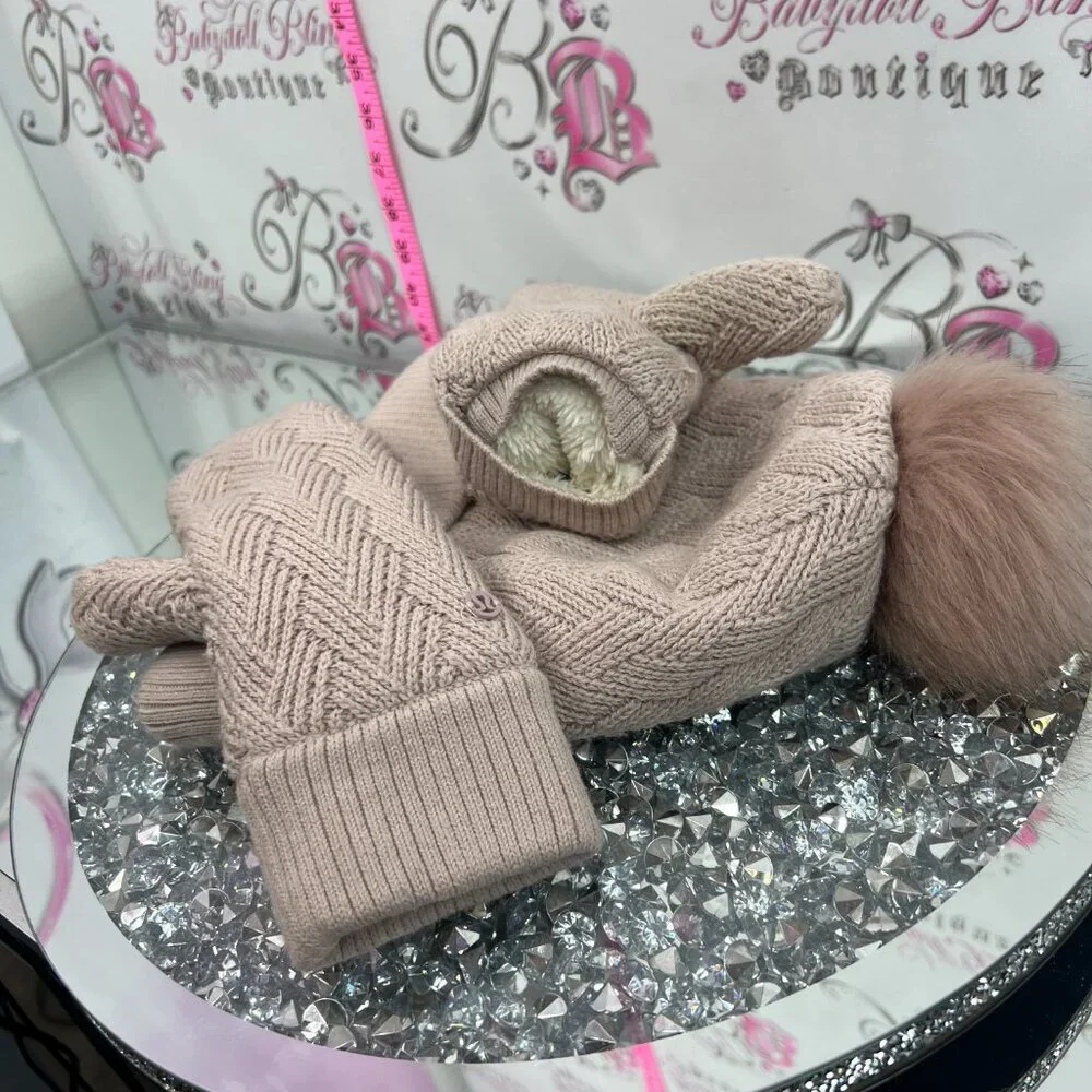 Lululemon 3 piece beanie & glove set tan beige cozy chunky-knit pink mittens fur